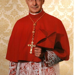 Lavoro: il cardinale Bagnasco ai giovani, ci vuole spirito d'adattamento