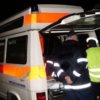 Tragico incidente ad Arnasco, camion precipita in una scarpata, morto il conducente