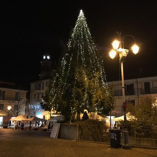 Cairo accende l'albero di Natale: l'appuntamento è fissato per domenica 8 dicembre