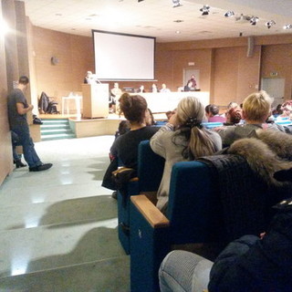 Imperia: dopo un'assemblea fiume, passa il piano "lacrime e sangue" della coop Il Faggio