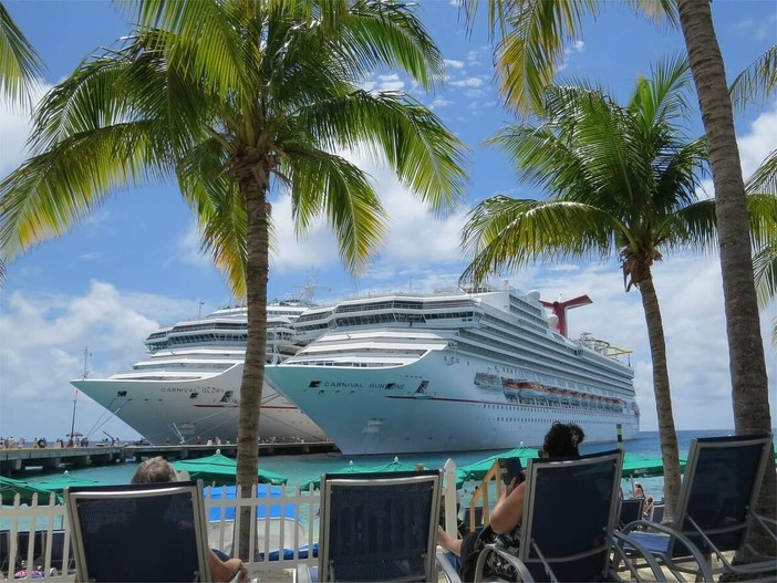 Affitto barche di lusso Bahamas: come vivere il mare in totale esclusività