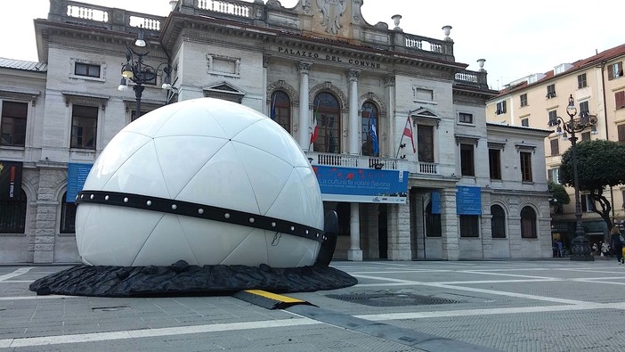 "Marziani contro derivati", le tre notizie del giorno per la cultura a Savona secondo "Liguritutti": "Da commedia a farsa"