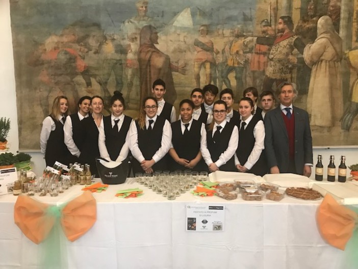 Confagricoltura presenta i cocktail alle aromatiche e al chinotto a Fior D’Albenga Confagricoltura presenta i cocktail alle aromatiche e al chinotto a Fior D’Albenga