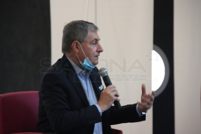 Caro bollette, Berta (Unione Industriali): "Colpisce aziende e consumatori insieme ad un'inflazione perversa" Caro bollette, Berta (Unione Industriali): "Colpisce aziende e consumatori insieme ad un'inflazione perversa"