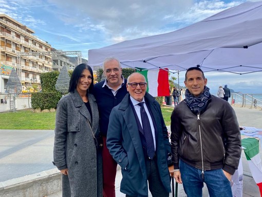 Stefano Balleari (FdI) lancia la corsa elettorale ad Alassio: “Punto a Bruxelles per cambiare l’Europa” Stefano Balleari (FdI) lancia la corsa elettorale ad Alassio: “Punto a Bruxelles per cambiare l’Europa”