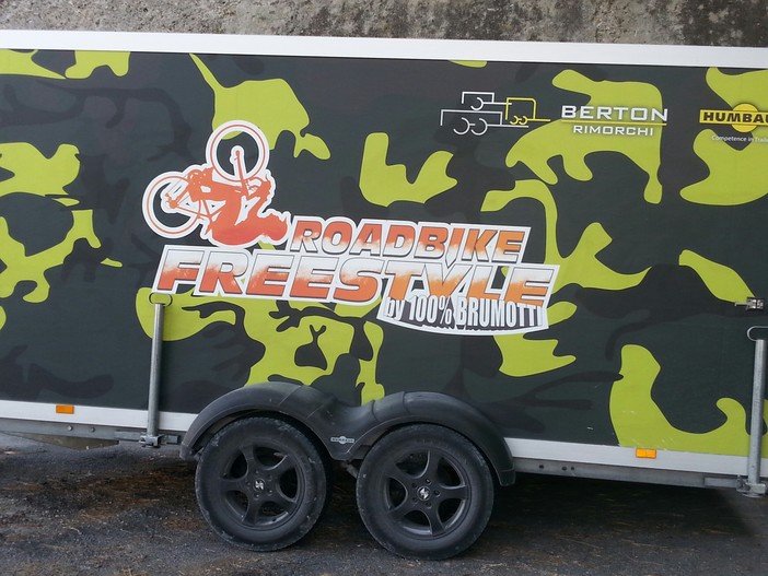 Vittorio Brumotti alla Fortezza di Castelfranco di Finale Ligure: come mai? Vittorio Brumotti alla Fortezza di Castelfranco di Finale Ligure: come mai?