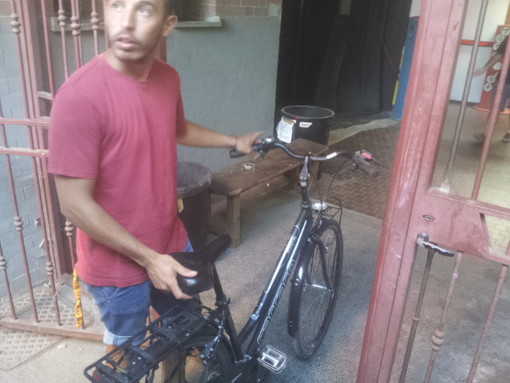 Albenga tramite Find The Cure dona 30 biciclette a Saluzzo