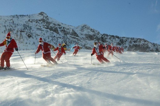 Artesina apre l’8 dicembre la stagione invernale Sabato 10 appuntamento con i "Babbo Natale" sulle piste