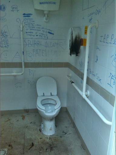 Alassio: come si presentano i servizi igienici pubblici? Alassio: come si presentano i servizi igienici pubblici?