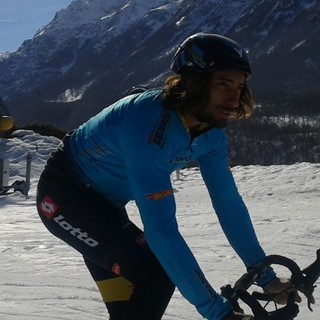 "Abbombazza 100%": il biker finalese Brumotti ricorda Michele Scarponi (VIDEO)