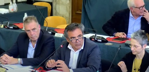 Disabilità, l'Asl2 punta alla riorganizzazione di Neuropsichiatria e del Centro per l'autismo per far fronte alle criticità Disabilità, l'Asl2 punta alla riorganizzazione di Neuropsichiatria e del Centro per l'autismo per far fronte alle criticità