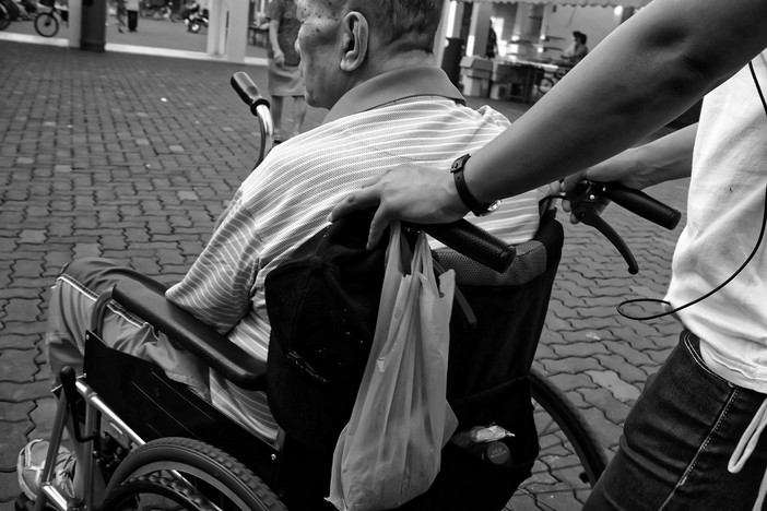 Liguria rafforza il sostegno alle famiglie con 7 milioni per assistenza, conciliazione e gravissima disabilità Liguria rafforza il sostegno alle famiglie con 7 milioni per assistenza, conciliazione e gravissima disabilità