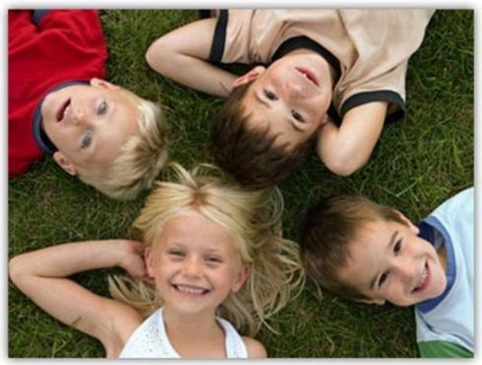 A Varazze mercoledì conferenza "I bambini potranno ancora dire mamma e papà?"