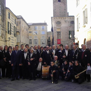 Albenga, musica e allegria per i dieci anni del premio "Fionda di legno" Albenga, musica e allegria per i dieci anni del premio "Fionda di legno"