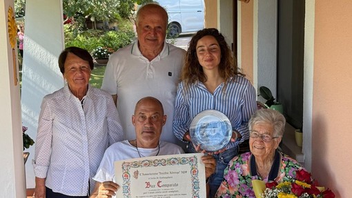 Da staffetta partigiana a pioniera del vino ligure: Bice Comparato compie 100 anni Da staffetta partigiana a pioniera del vino ligure: Bice Comparato compie 100 anni
