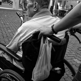 Liguria rafforza il sostegno alle famiglie con 7 milioni per assistenza, conciliazione e gravissima disabilità Liguria rafforza il sostegno alle famiglie con 7 milioni per assistenza, conciliazione e gravissima disabilità