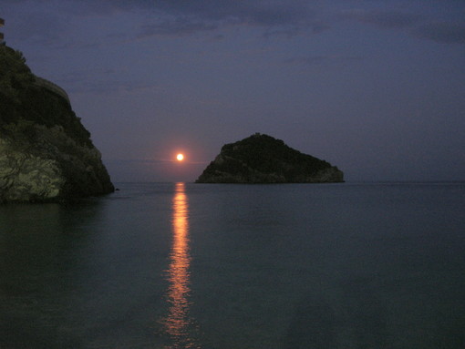 A Bergeggi "Passeggiando sotto le stelle"