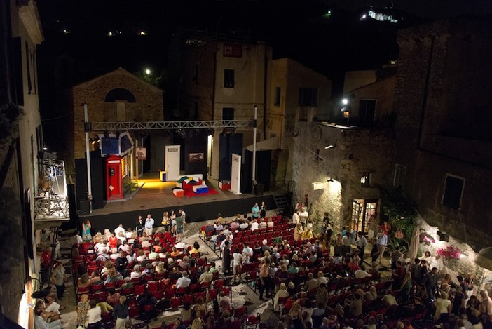Borgio Verezzi festeggia i cinquant'anni del FEstival TEatrale