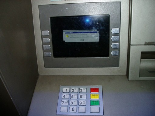Savona: sgominata la gang bulgara che manometteva i bancomat Savona: sgominata la gang bulgara che manometteva i bancomat