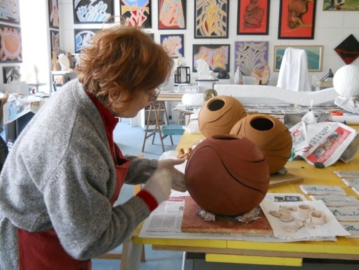 La Scuola di ceramica di Albisola d’estate non si ferma, ma moltiplica iniziative e impegni