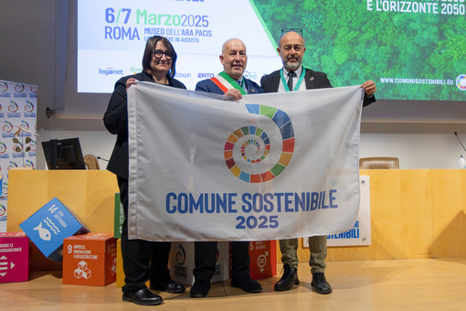 Quiliano riceve la "Bandiera Sostenibile 2025"
