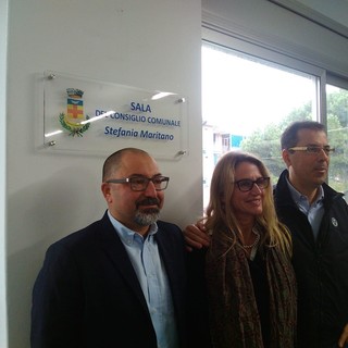 "Donne Oltre": a Borghetto Santo Spirito una panchina per la storia di ogni donna (VIDEO)