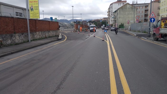 Savona, attivato il by-pass sul parco ferroviario Doria per i lavori di messa in sicurezza del Rio Molinero Savona, attivato il by-pass sul parco ferroviario Doria per i lavori di messa in sicurezza del Rio Molinero
