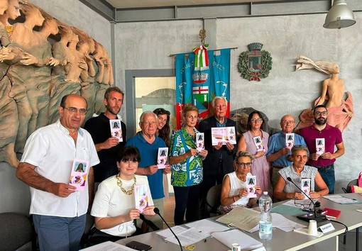 Anche Borgio Verezzi adotta il termine “atèfano” Anche Borgio Verezzi adotta il termine “atèfano”
