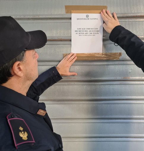 Trovato con cocaina e mille euro, 70enne arrestato nel &quot;Cao Family Bar Caffetteria&quot; a Savona
