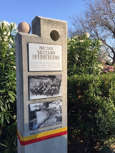 Grande successo per l'intitolazione  del piazzale di Bardino Nuovo al vecchio Sferisterio