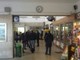 Biglietteria chiusa e treni in ritardo: proteste alla stazione di Albenga Biglietteria chiusa e treni in ritardo: proteste alla stazione di Albenga
