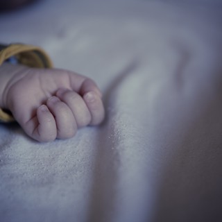 Bambina con gravi problemi respiratori, la mamma contro Arte: "Abbiamo subito un'ingiustizia"