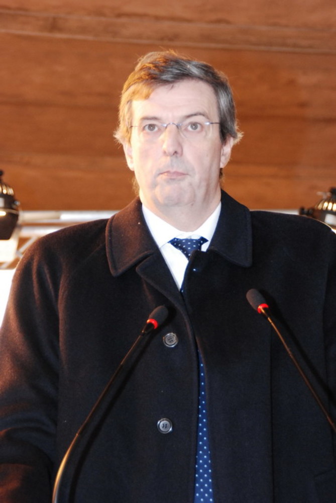 Pietra: il governatore Burlando a Pietra per il nuovo Ecocentro Pietra: il governatore Burlando a Pietra per il nuovo Ecocentro