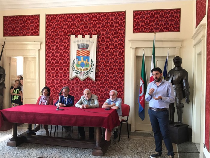 Biblioteca comunale di Millesimo, inaugurata la nuova sala multimediale dedicata ai più piccoli Biblioteca comunale di Millesimo, inaugurata la nuova sala multimediale dedicata ai più piccoli