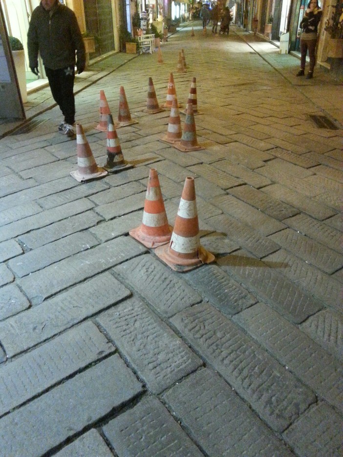 La storia "restaurata" a Finale: al via alla risistemazione del basolato del centro La storia "restaurata" a Finale: al via alla risistemazione del basolato del centro