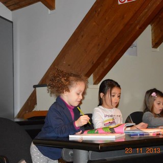 Loano, successo per l'incontro sulle cure naturali omeopatiche per il bambino e la mamma Loano, successo per l'incontro sulle cure naturali omeopatiche per il bambino e la mamma
