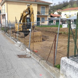 Bragno, via ai lavori per la realizzazione del nuovo parcheggio e marciapiede in via Stalingrado
