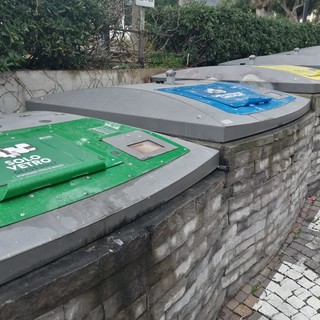 Ato unico rifiuti, il passaggio a Sat slitta in alcuni comuni: il cambio di gestore nell'autunno