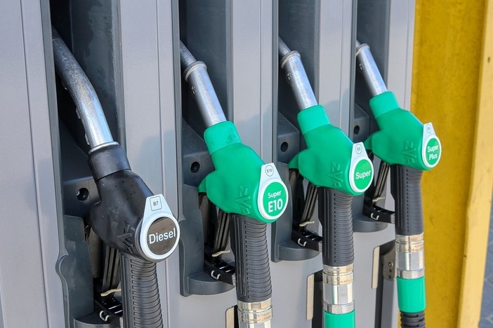 Sciopero benzinai: stop nelle stazioni autostradali dal 13 al 16 dicembre Sciopero benzinai: stop nelle stazioni autostradali dal 13 al 16 dicembre