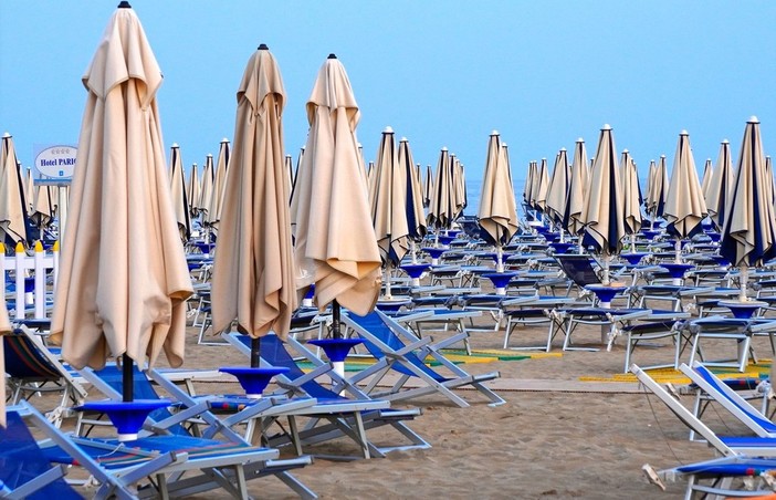 Bolkestein, venerdì 9 agosto lo sciopero dei balneari savonesi: "Costretti a protestare per salvaguardare le nostre aziende" Bolkestein, venerdì 9 agosto lo sciopero dei balneari savonesi: "Costretti a protestare per salvaguardare le nostre aziende"
