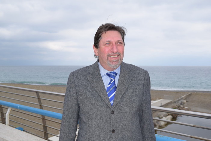 Spotorno, dimissioni del consigliere Rapetti. Bonasera: "Per lui un posto nel movimento ci sarà sempre"