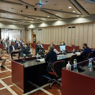 Un "passaggio a Nord-Ovest" per risolvere i blackout del traffico ligure: presentato il progetto per una nuova Albenga-Carcare-Predosa (FOTO e VIDEO)