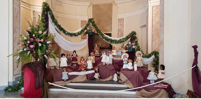 Testico, successo per la mostra “Bambole, passione senza tempo” (FOTO)