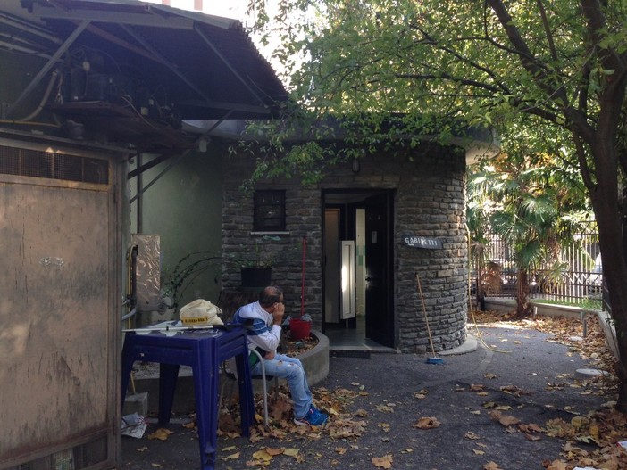 Savona, il Comune chiude i bagni pubblici di piazza del Popolo: insorgono i gestori dei chioschi Savona, il Comune chiude i bagni pubblici di piazza del Popolo: insorgono i gestori dei chioschi