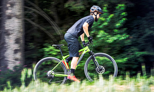 I vantaggi di acquistare un' E-mountainbike Hardtail rigida