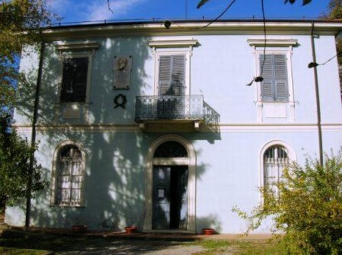 La biblioteca di Carcare La biblioteca di Carcare