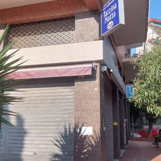 Savona, chiude il bar "Tazzina Matta" alla Rocca di Legino: "Affitti e spese troppo alti"