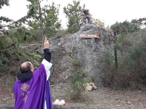 Borghetto: benedizioni al cimitero Rive Borghetto: benedizioni al cimitero Rive