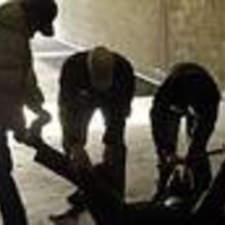 Albenga: quarantenne aggredisce bambino di 12 anni che viene trasportato in ospedale