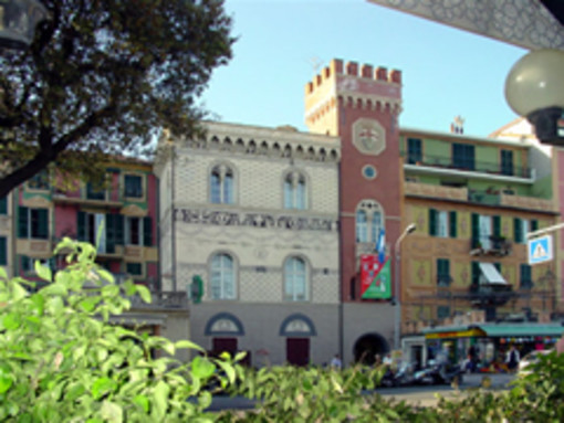 A Varazze inaugurazione della mostra fotografica "A sinistra del cuore"